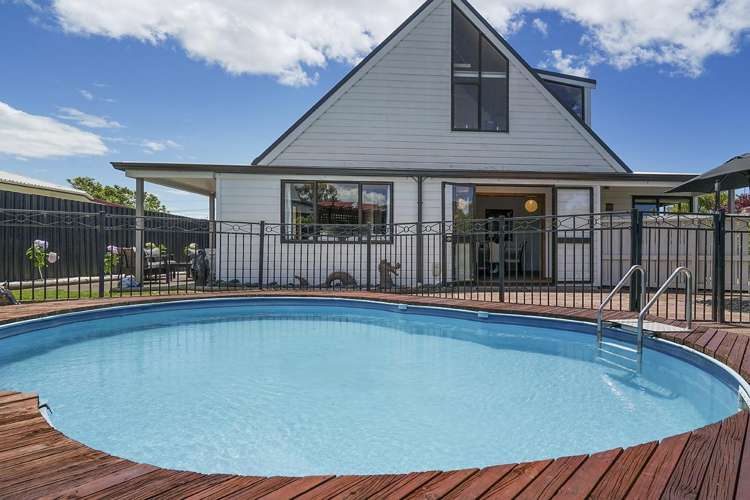 11 Stevenson Place Leamington_18