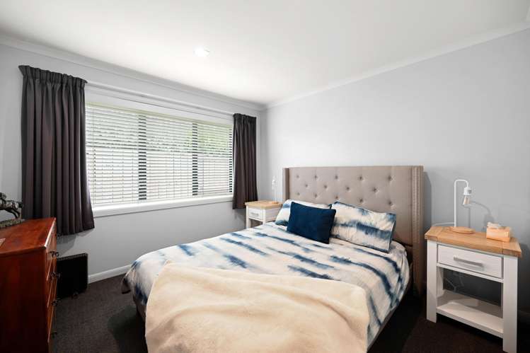 2 Ebony Court Rototuna North_17