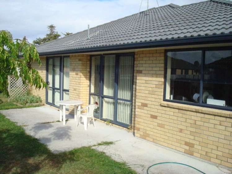 15 Nobleman Place Hamilton East_11