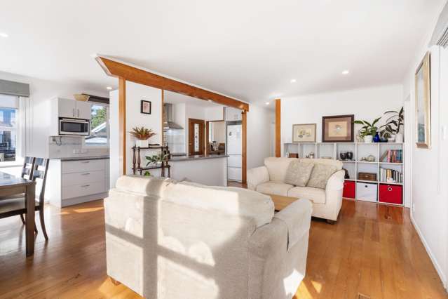 8 Montmere Avenue Te Atatu Peninsula_4