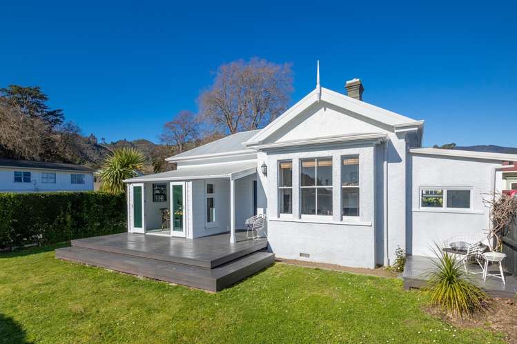 256 Bridge Street The Wood_22