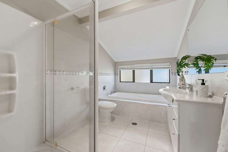 42 English Oak Drive Albany_22