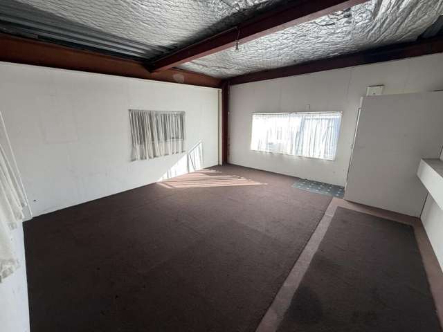 15 Airdrie Road Ranui_3