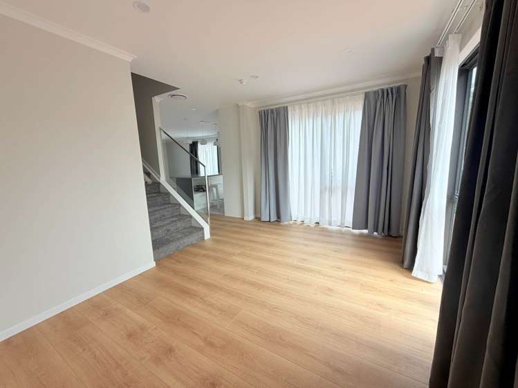 34 A Larne Avenue Pakuranga Heights_6
