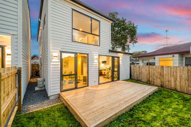 23D Studfall Street Pakuranga Heights_3