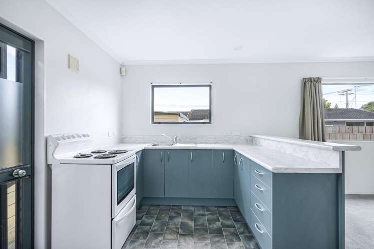 12 De Vere Crescent Chartwell_14