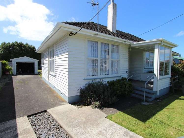 3 Julia Street Pahiatua_11