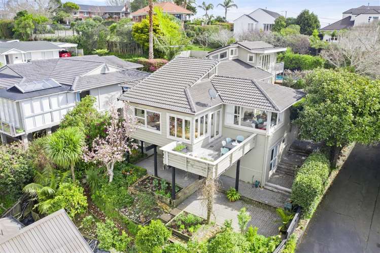 5a Colmar Road Mellons Bay_23