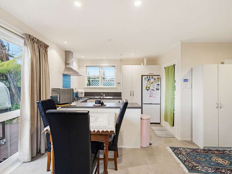 14 Camellia Avenue Aramoho_4
