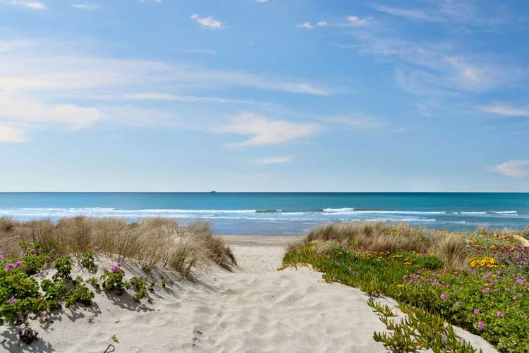 557 Pukehina Parade Pukehina_24