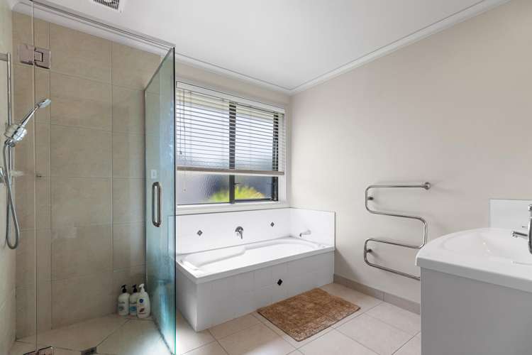 17 Stoneleigh Court Papamoa_15