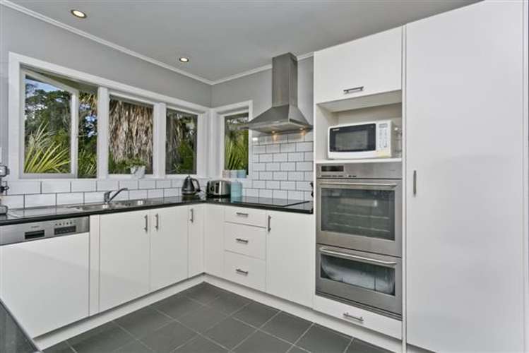 94 Canongate Street Birkdale_26