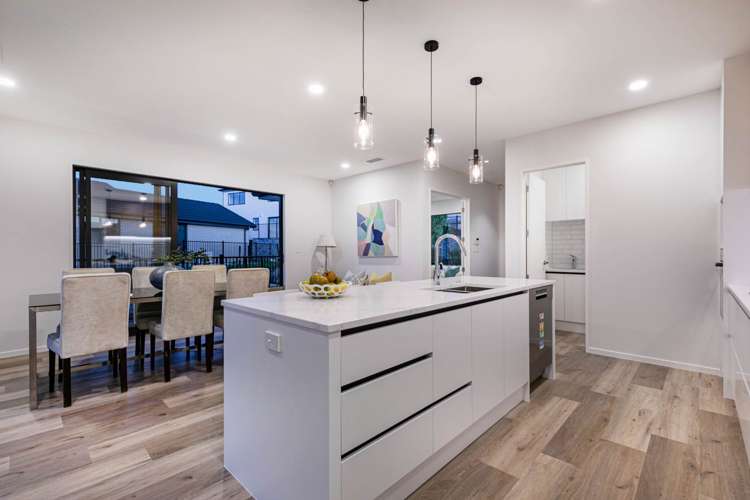 11 Louisa Lane Wainui_9