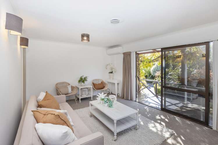 2/11 Duncan Street Sumner_6