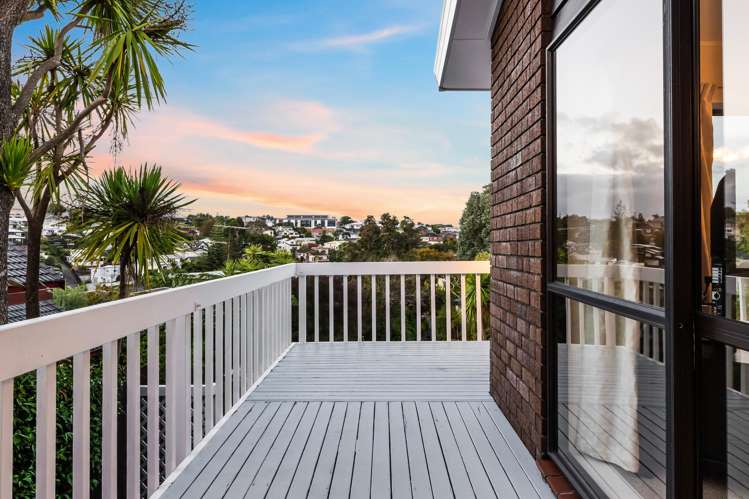 2/42 Beulah Avenue Rothesay Bay_3