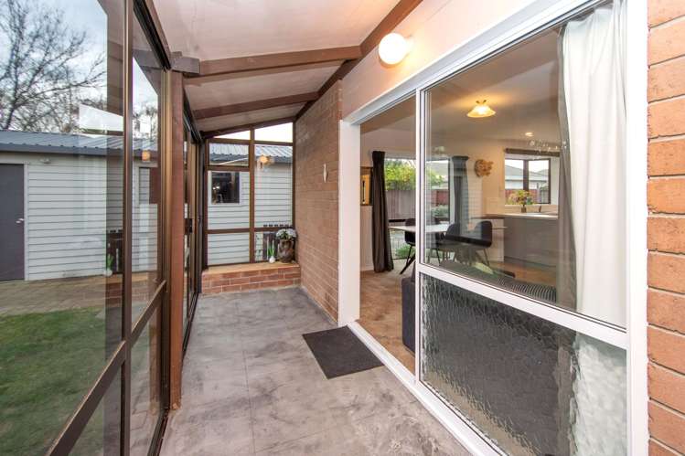 74B Inwoods Road Parklands_13