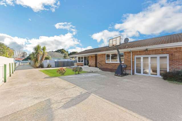 1/259a Saint George Street Papatoetoe_1