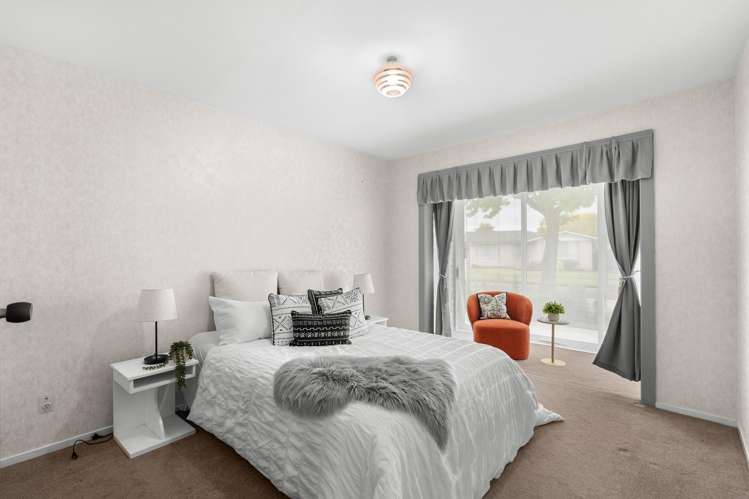 1/6 Valerie Place Redwood_7