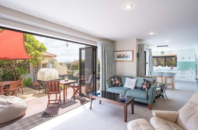 21 Idesia Grove Richmond_4