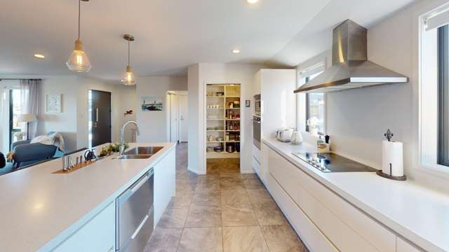 24 Macdonald Heights Feilding_2