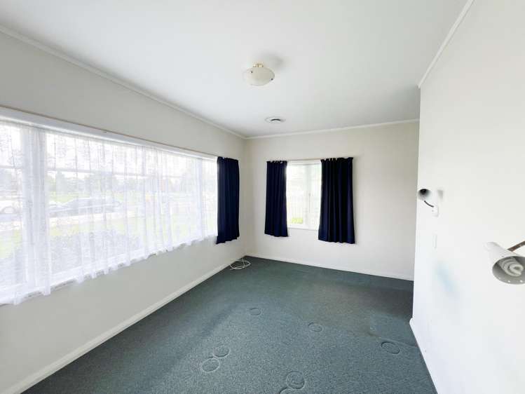 37 Christian Street Dannevirke_9