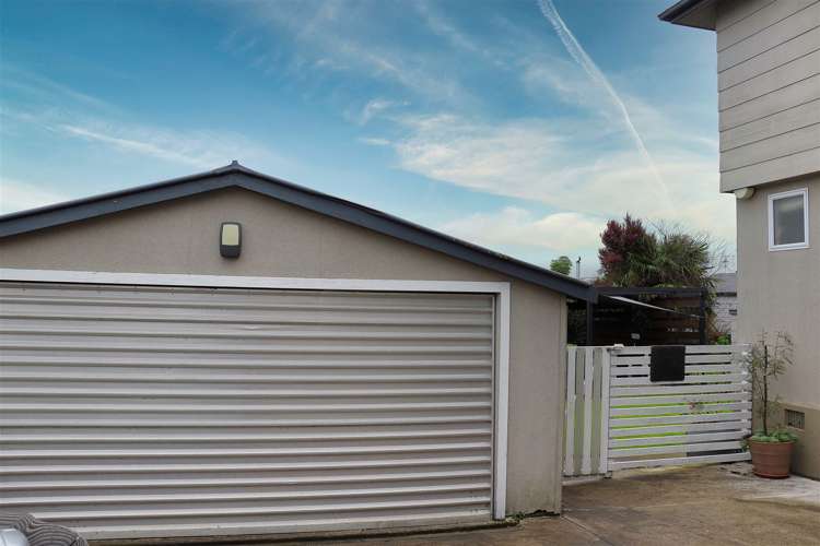 8 Goodger Street Waipukurau and Surrounds_24
