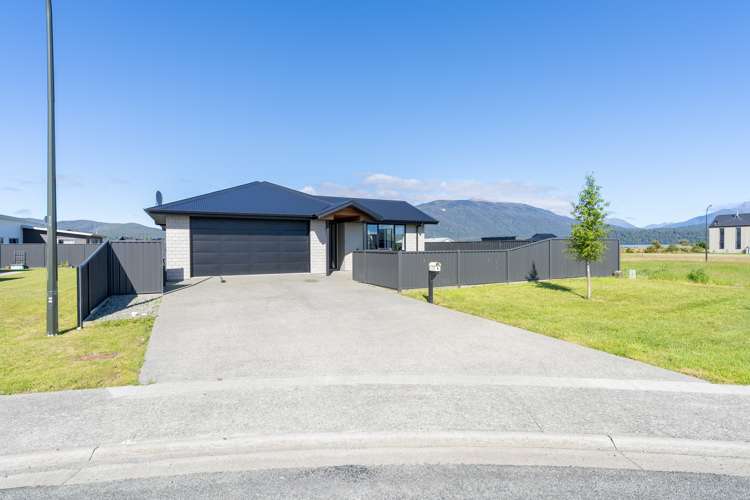 9 Chaney Place Te Anau_4
