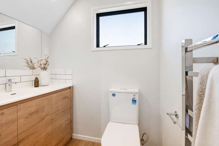 1/107 Santiago Crescent Unsworth Heights_14