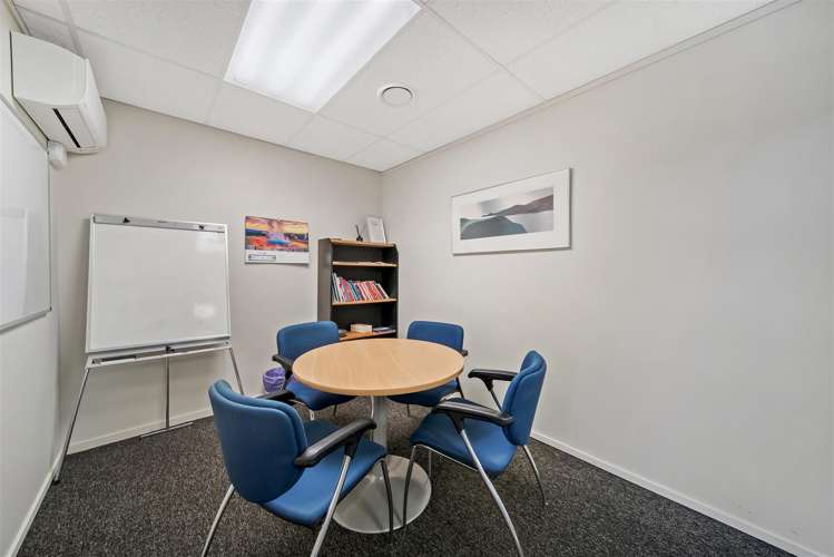 Unit 5, 12 Princess Street Addington_7