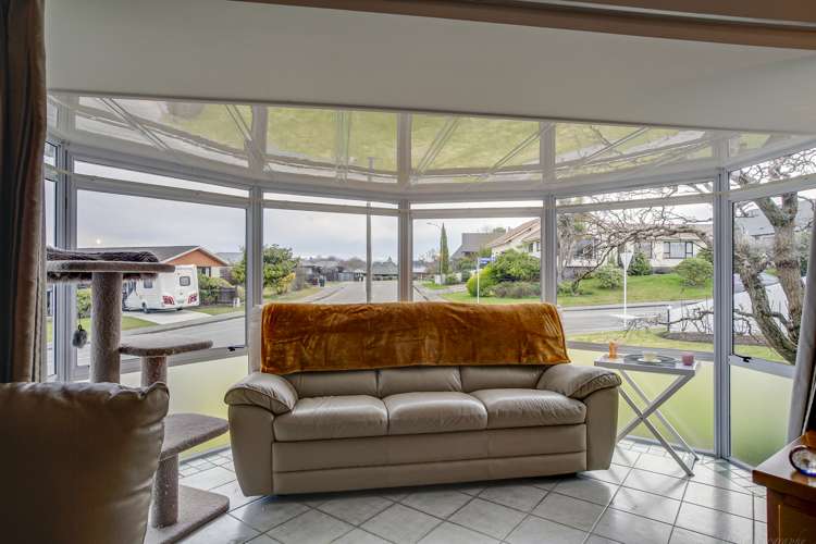 19 Temple Crescent Gleniti_8