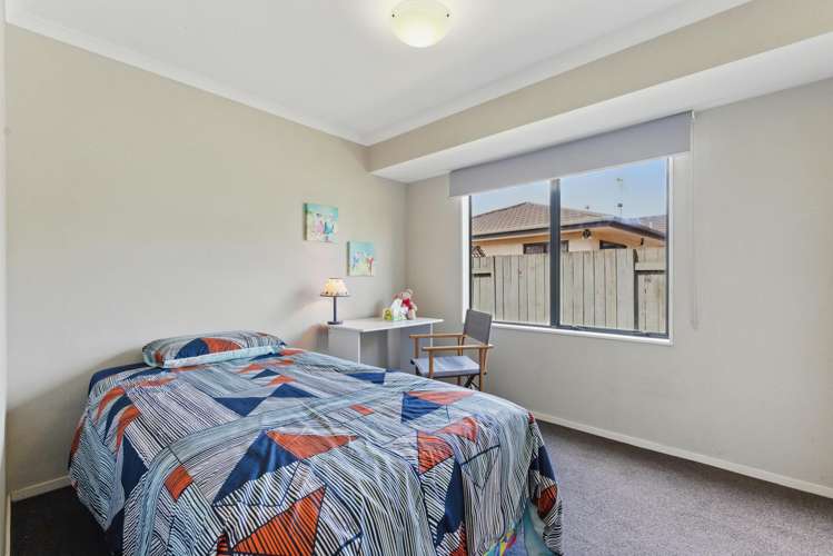 34 Strachan Way Highbury_10