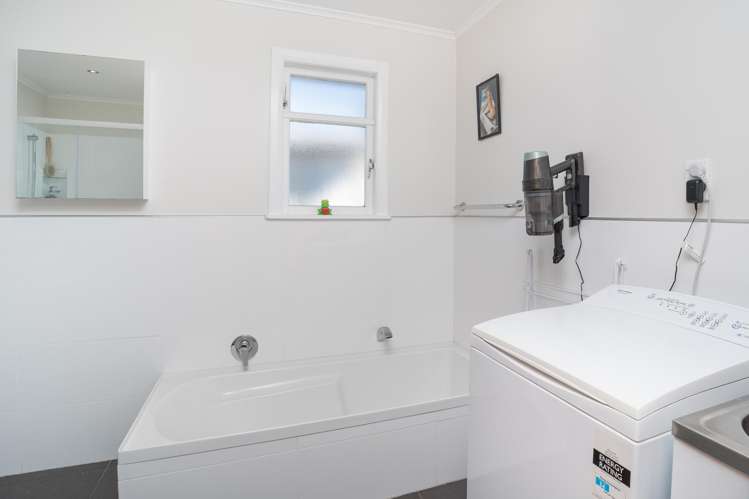 32 Aberdeen Avenue Takaro_19