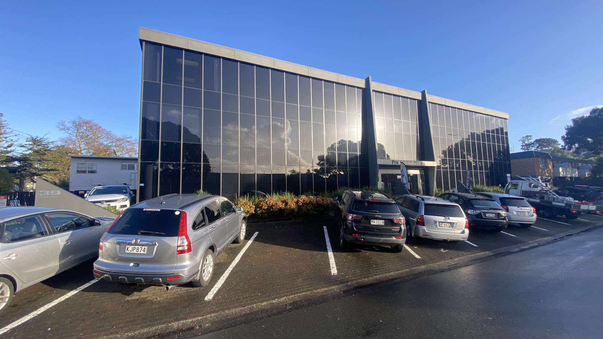 39 Anzac Road Browns Bay_0