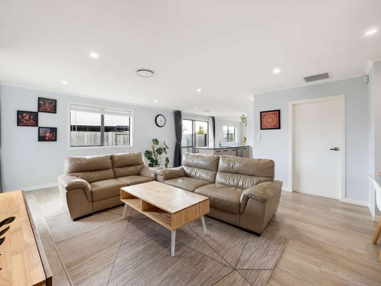 9 Kowaro Street Rototuna North_9