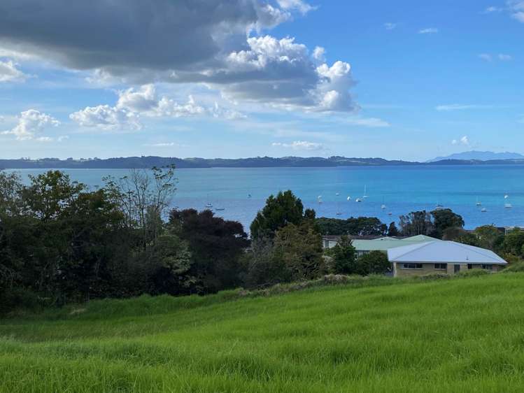 16 Athol Place Algies Bay_10