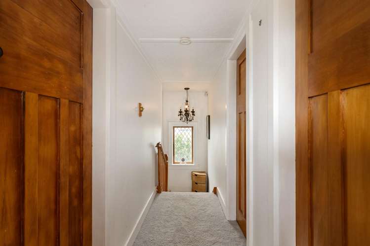 1 Brian Bary Street Redwoodtown_13