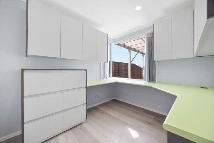 10 Lupetti Rise West Harbour_13