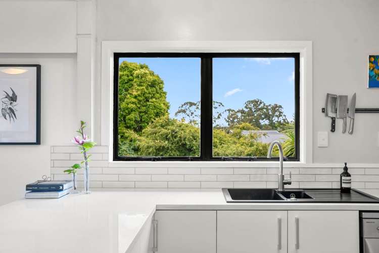 4 Blyton Lane Pakuranga Heights_22