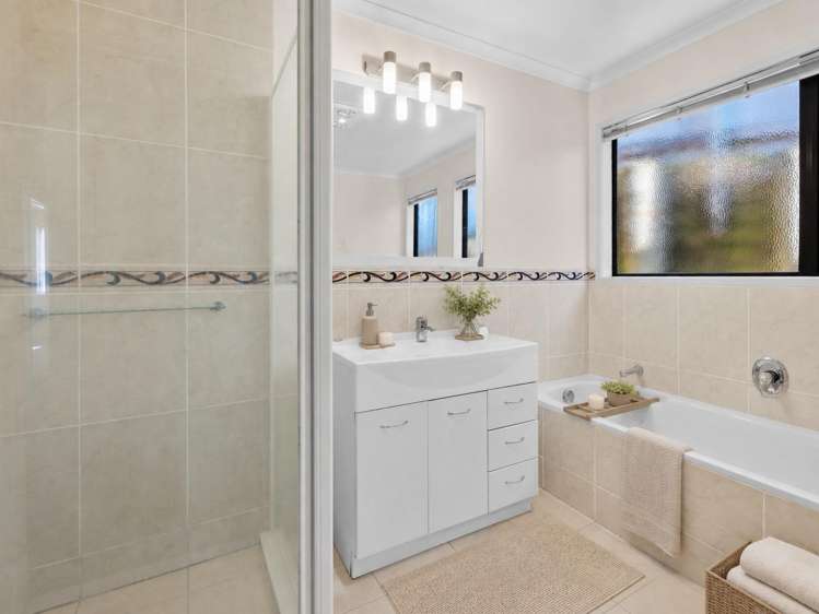 100 George Deane Place Greenhithe_13