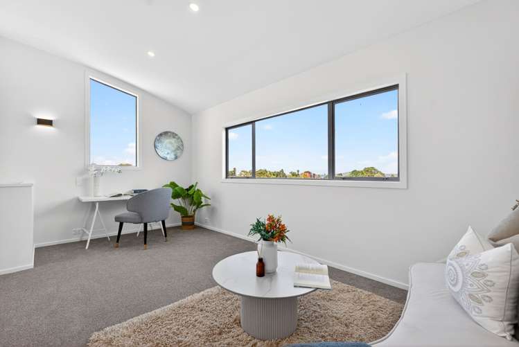 2/10 Windsor Place Mairangi Bay_16