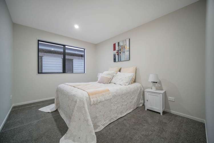 63 Bushfield Drive Flat Bush_26