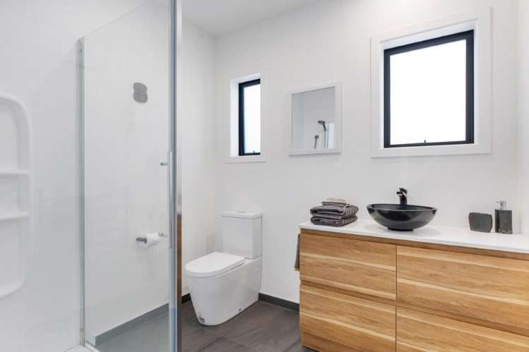 1046B Papamoa Beach Road Papamoa Beach_16