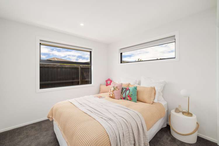 8 Roys Street Marshland_14