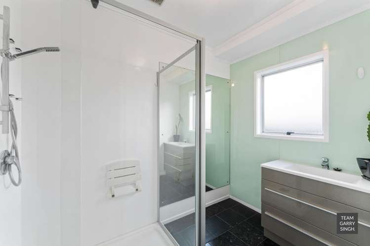 10 Leatham Crescent Opaheke_20