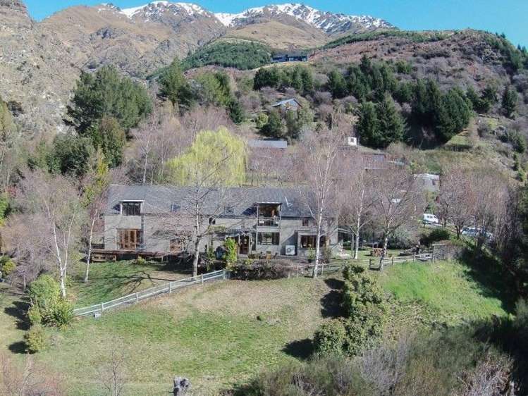 11 Arthurs Track Arthurs Point_7