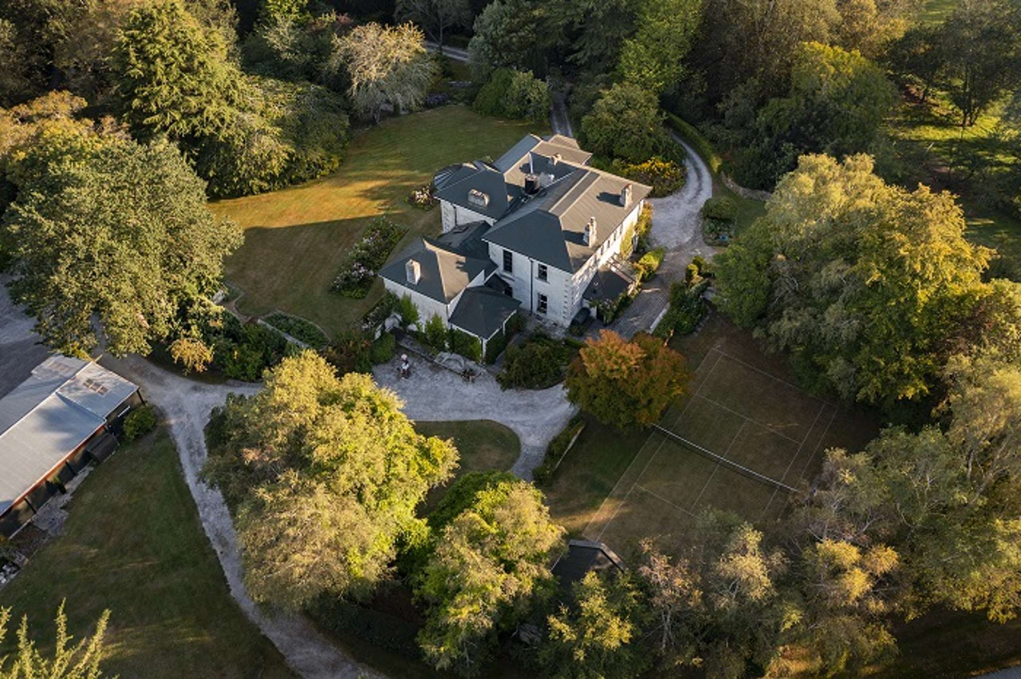 18-room historic Totara Estate in Ōamaru is for sale