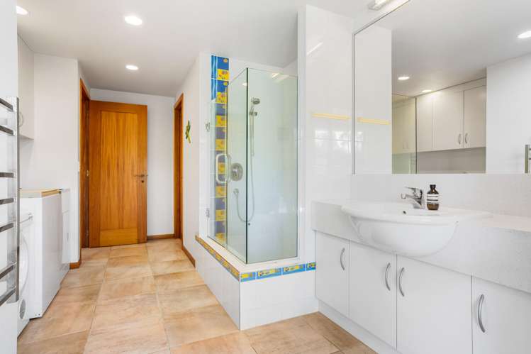 6 Vista Paku Pauanui_28