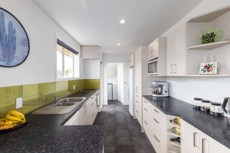 1 Tapiri Street Parklands_8