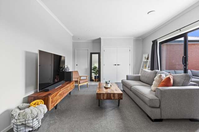 2A Carey Street 2752_2