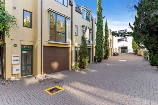 1/5 Augustus Terrace Parnell_2